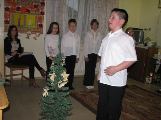 gal/Karacsony 3.a/img_4112.jpg